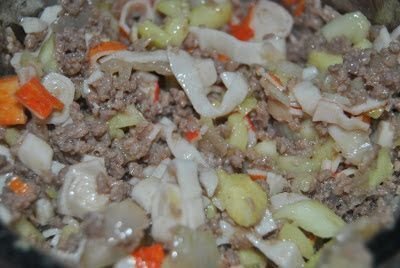 mezclamos muy bien todos los ingredientes para obtener una masa 'pegajosa'