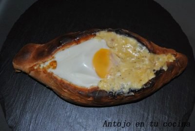 Pan Ajarian Khachapuri