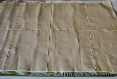 Tartas rápidas de pera con toffee salado