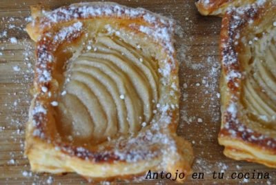 Tartas rápidas de pera con toffee salado