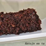 Plum cake de calabacín y doble chocolate