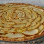 Tarta de manzana con crema pastelera