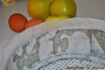 Cómo forrar un molde redondo correctamente: tutorial