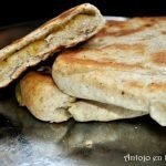 Paratha integral rellena de patata especiada
