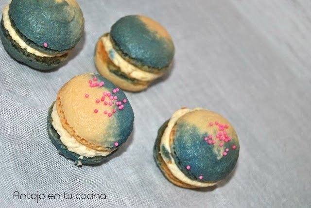 Macarons bicolor de mantequilla de cacahuete