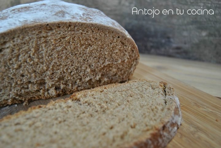 Pan de trigo, avena, espelta y cerveza negra {con prefermento}