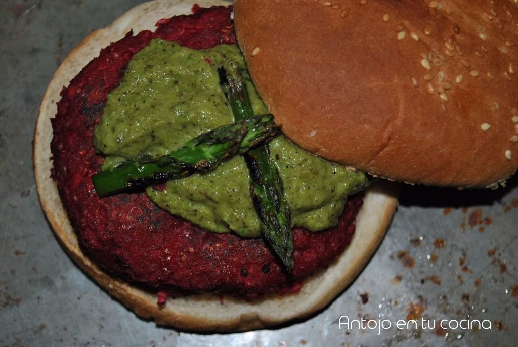 hamburguesas de quinoa con salsa esparragos 14