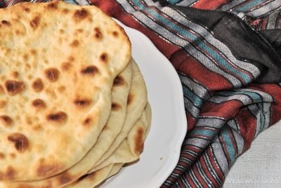 Pan naan {pan hindú sin horno}