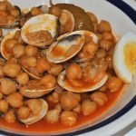garbanzos con almejas, receta de la abuela