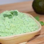 dip aguacate y yogur