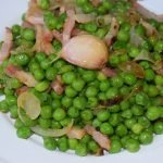 guisantes con beicon fácil