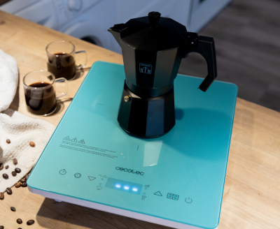 Probamos la placa de inducción portátil Full Crystal (2000W) de Cecotec