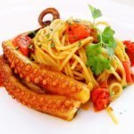 Espaguetis con pulpo, receta fácil y deliciosa