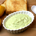 Mayonesa de aguacate FÁCIL, SANA y VEGANA