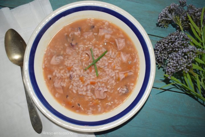 Arroz meloso con calamares FÁCIL y RÁPIDO