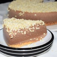 Tarta fría de chocolate fácil y rápida en robot de cocina. Sin horno