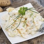 Ensalada de patata con salsa remoulade, cocina en casa fácil