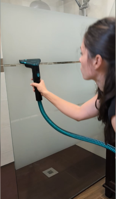 Limpia tapicerías Conga 7000 Carpet&Spot Clean Steam XXL de Cecotec. Opinión y características