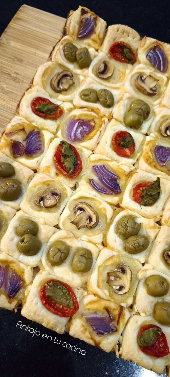 Canapés variados con hojaldre muy fáciles y rápidos: 64 canapés en 10 minutos