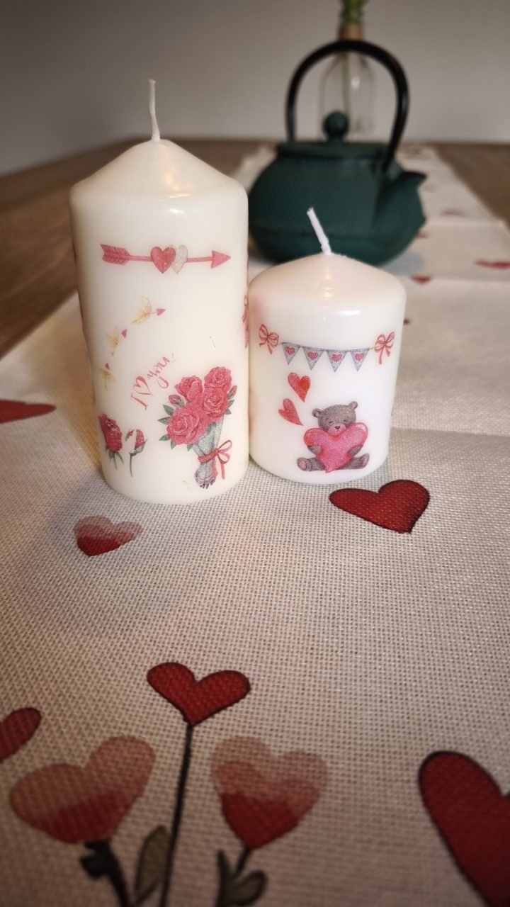 decorar velas con tatuajes o calcomanias
