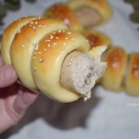 Perritos calientes Tornado con pan casero. Twister hot dog