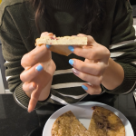 Tortita de avena y plátano al horno - desayuno alto en proteína