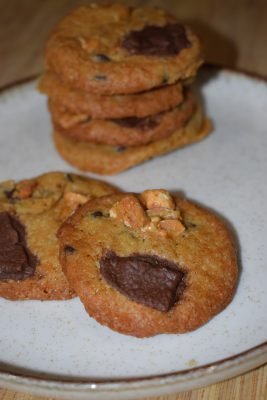 Cookies con pepitas de chocolate y cacahuetes caramelizados – MiniGalletón