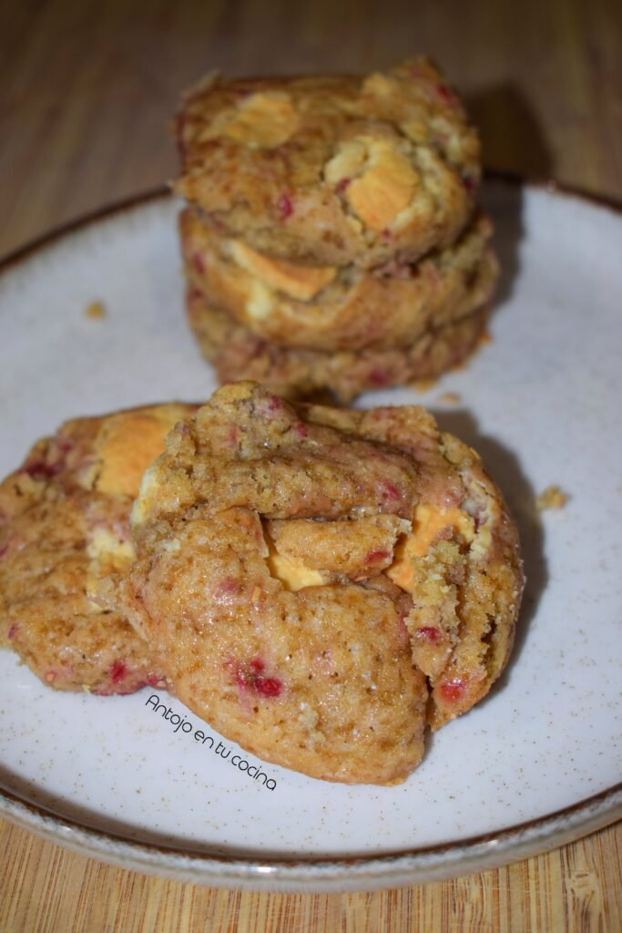 Cookies de frambuesa fresca y chocolate blanco – Receta casera fácil y deliciosa