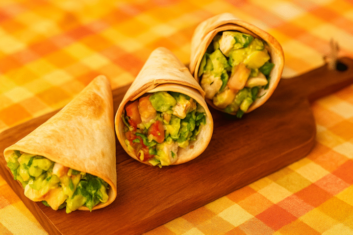 Wraps en forma de cono con pollo y guacamole: receta fácil, original y deliciosa