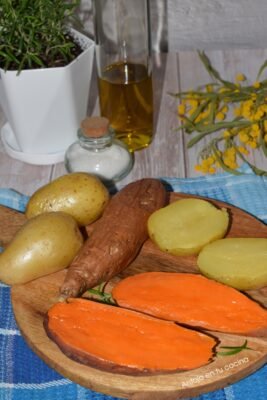 Patatas y boniato al microondas (receta fácil, rápida y sin horno)