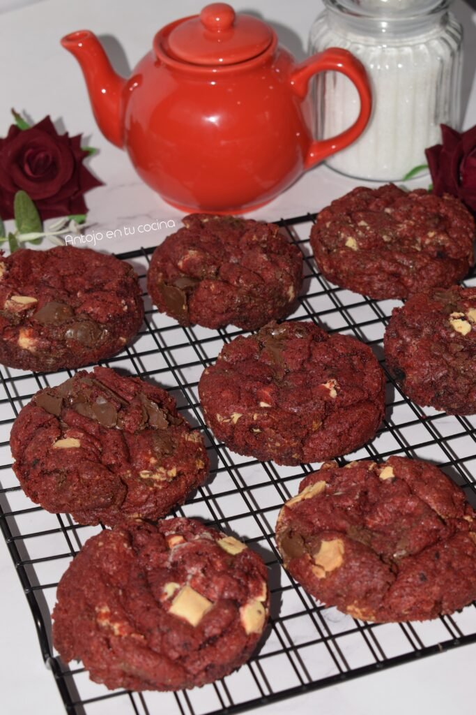 Galletas Red Velvet: suaves, intensas y con doble chocolate